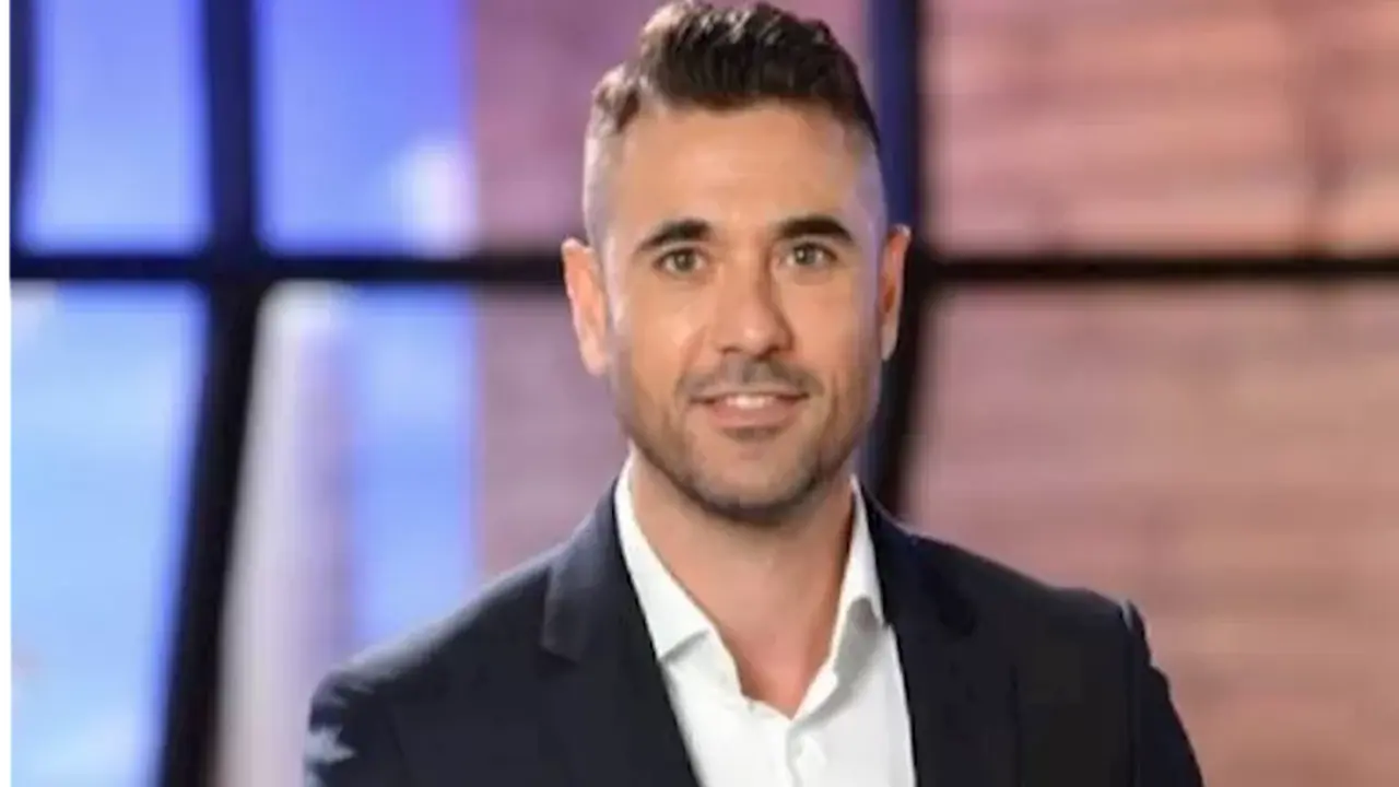 7000 جنيه.. مهنة أحمد عز قبل النجومية تثير الدهشة